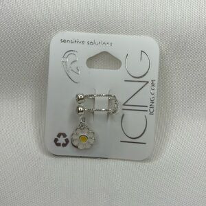 Icing Flower Ear Cuff Silver